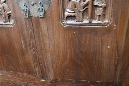 A Chinese cabinet on stand, 95cm